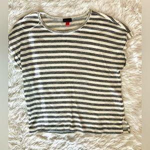 Women’s Cuffed Short Sleeve Knitted Top Size L